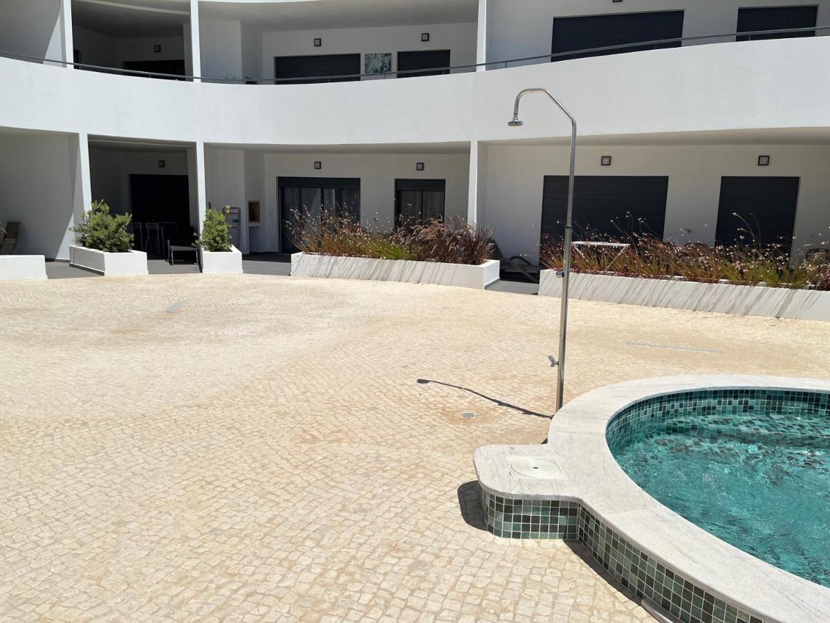 Albur Village A - Crocus Alvor Bagian luar foto